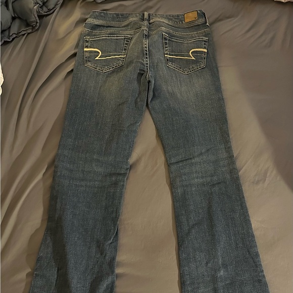 American Eagle bootcut Jeans size 8 - Picture 2 of 7